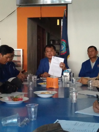 Desak Gubri dan DPRD Batalkan SK Menteri LHK